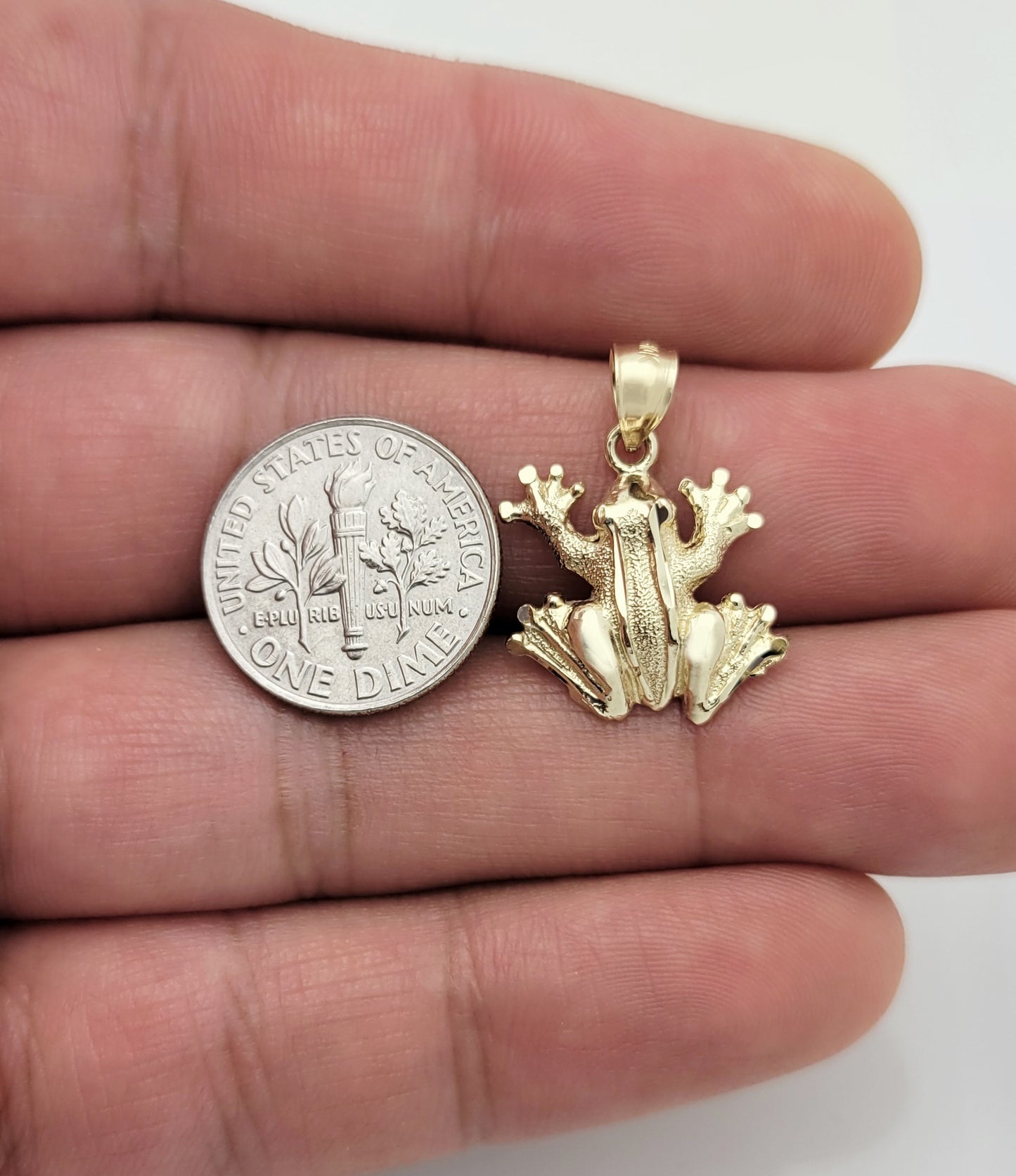 10K Yellow Gold Frog Charm Pendant
