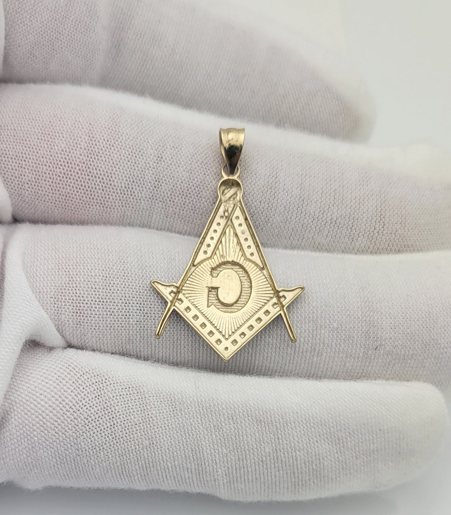 10K Yellow Gold Two Tone Masonic Pendant Freemason Necklace Pendant
