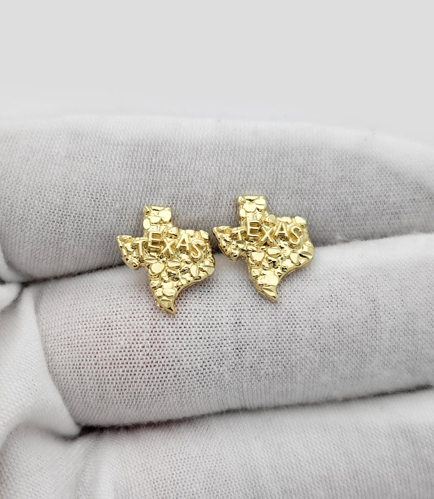 10k Yellow Gold Texas Nugget Earrings