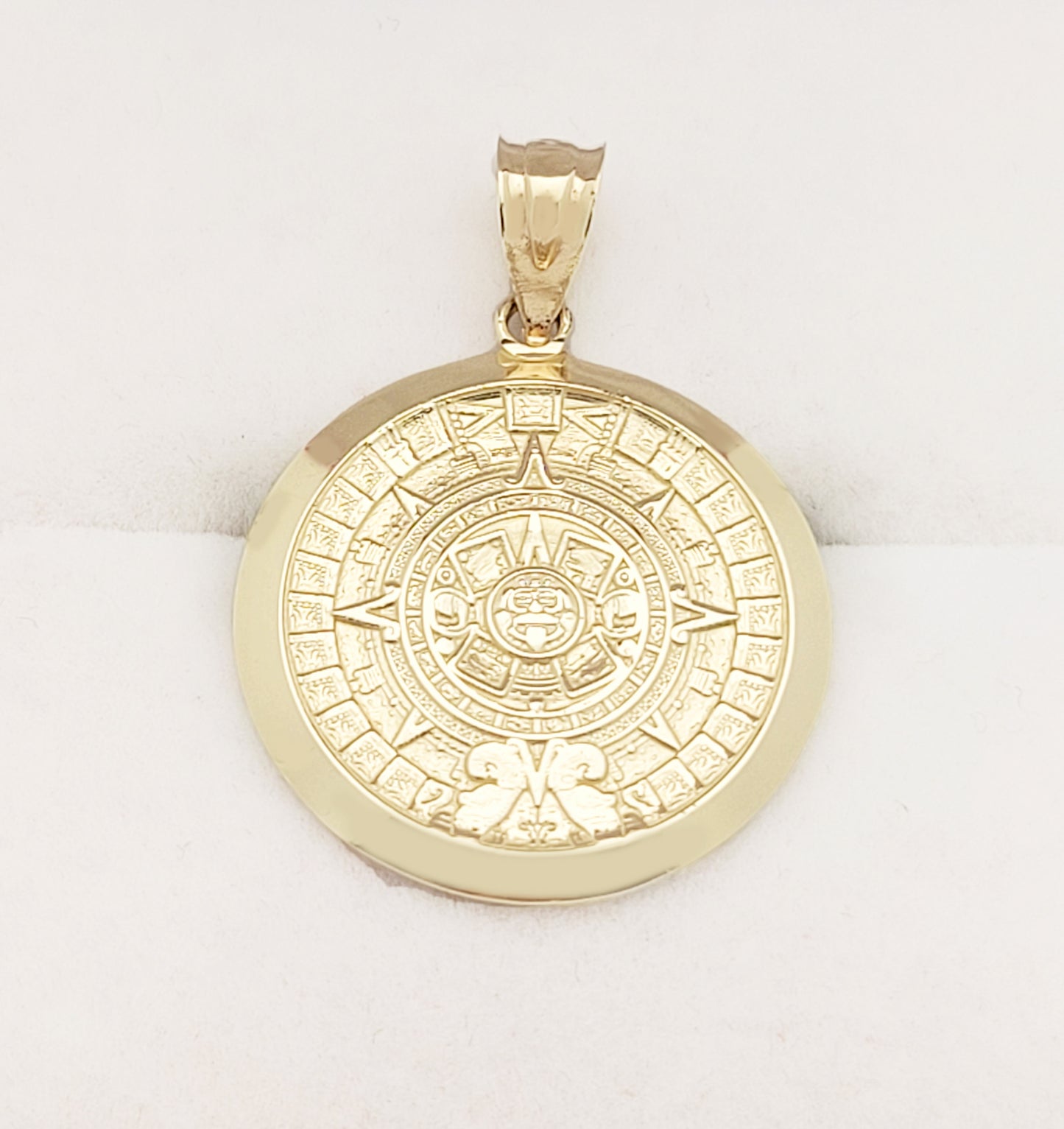 10K Yellow Gold Round Aztec Mayan Calendar Charm Pendant Mayan Gold 19.5 mm Diameter