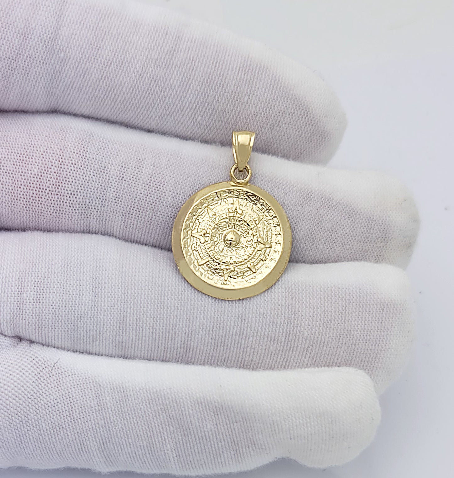10K Yellow Gold Round Aztec Mayan Calendar Charm Pendant Mayan Gold 19.5 mm Diameter