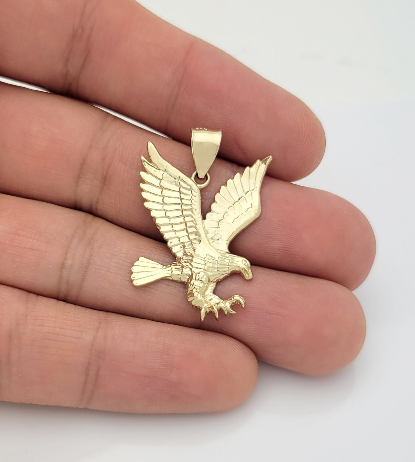 10K Yellow Gold Mens American Eagle Pendant 1.2 inch