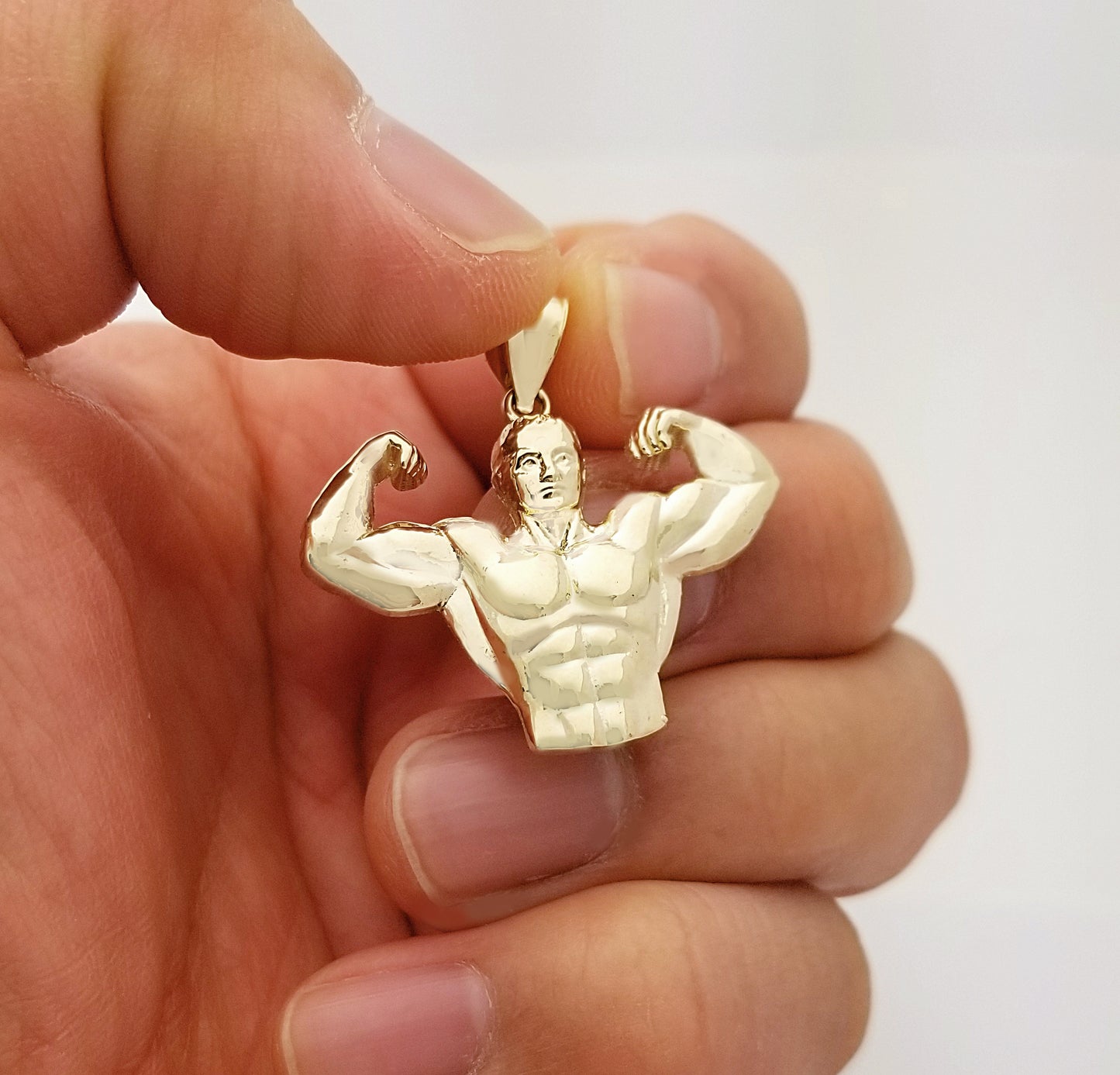 10k Yellow Gold Bodybuilder Necklace Pendant Waist Up Pendant Muscle Man