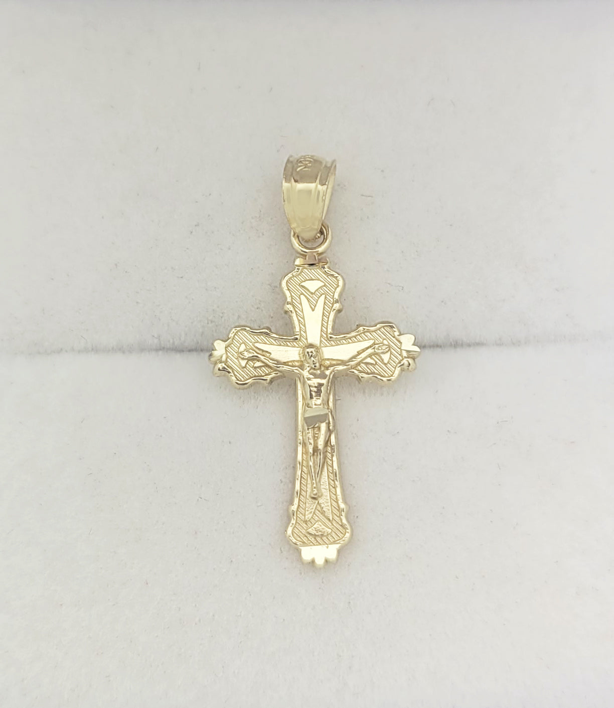 10K Yellow Gold Small Cross Necklace Pendant Crucifix Charm