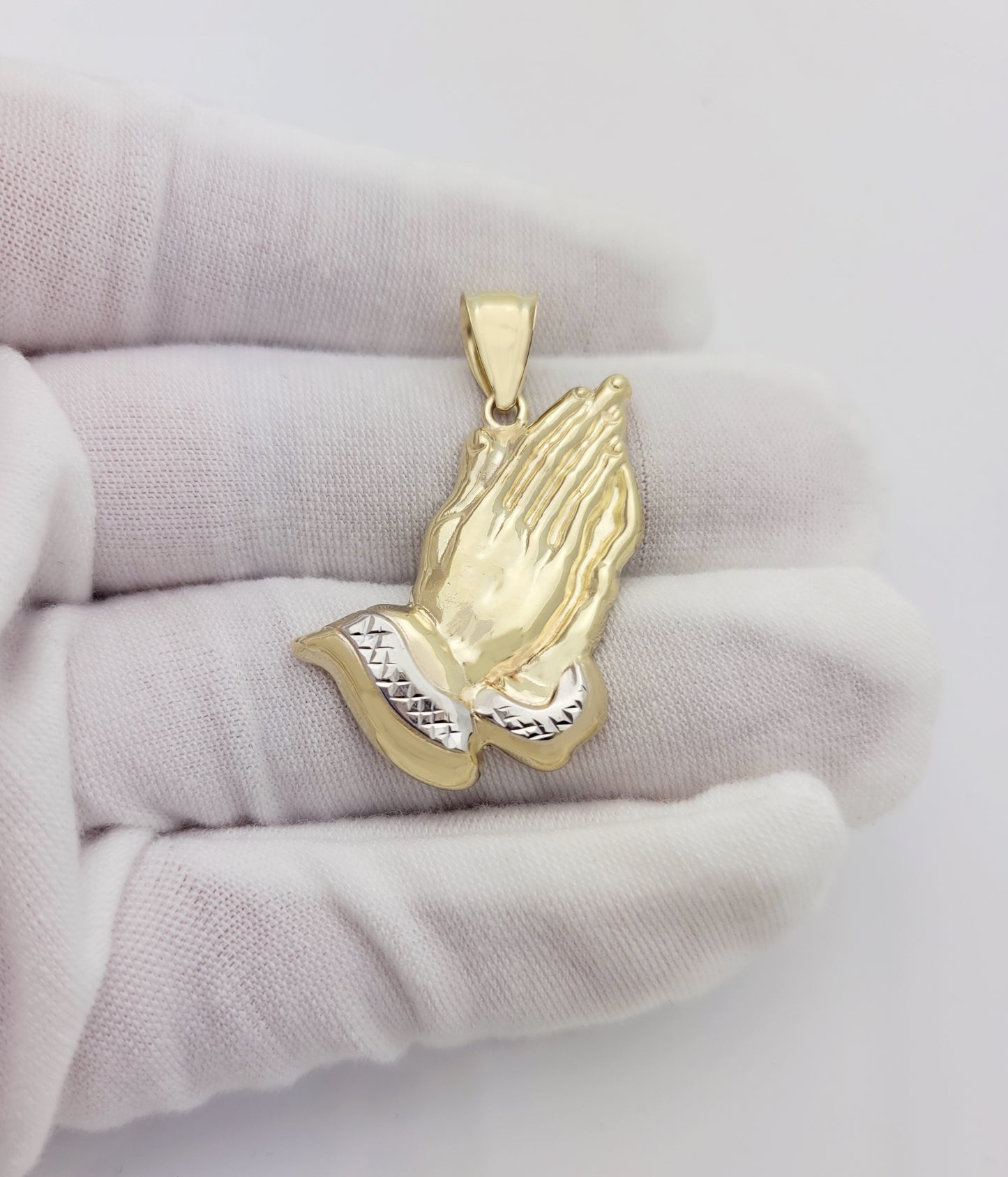 10k Yellow Gold Praying Hands Prayers Hands Pendant 1.5 in x 1.0 in - Stunu jewelry
