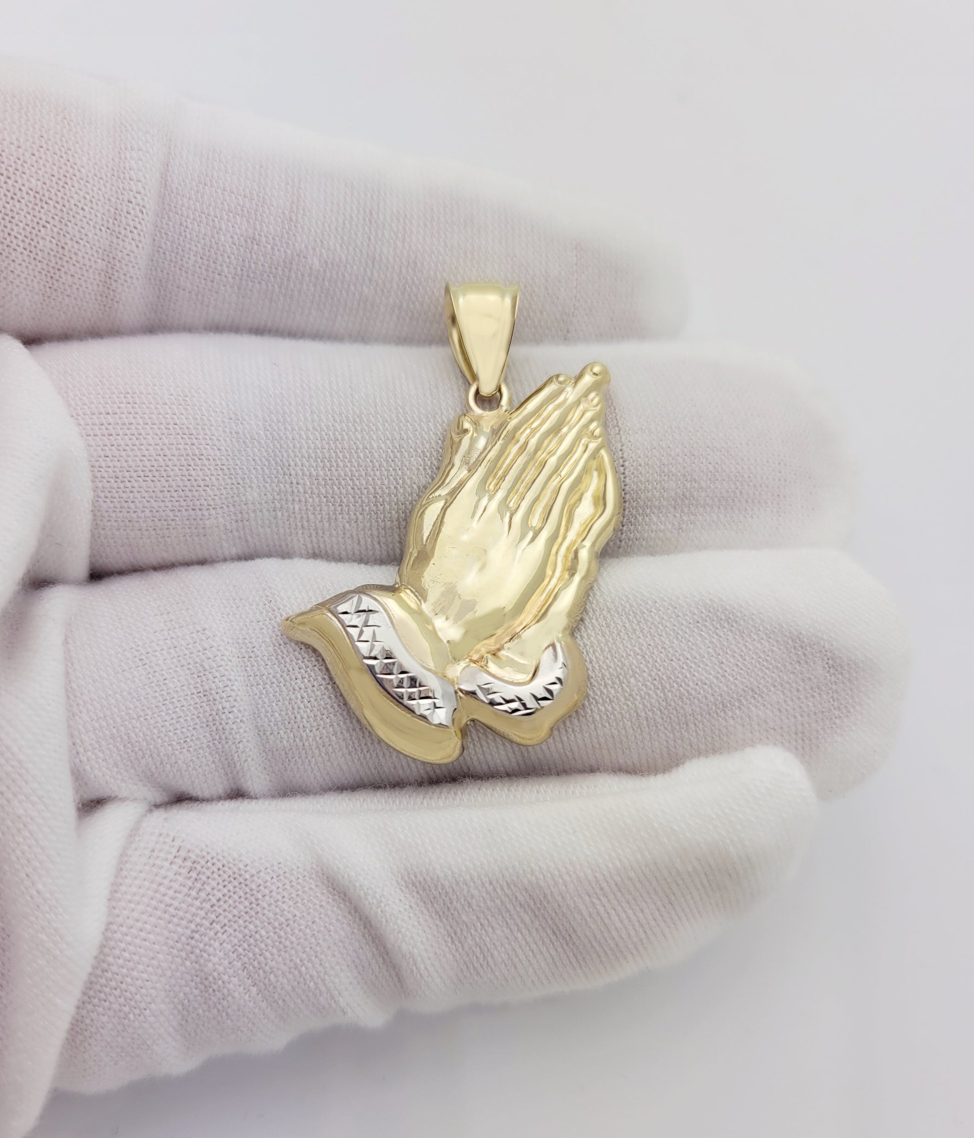 10k Yellow Gold Praying Hands Prayers Hands Pendant 1.5 in x 1.0 in - Stunu jewelry