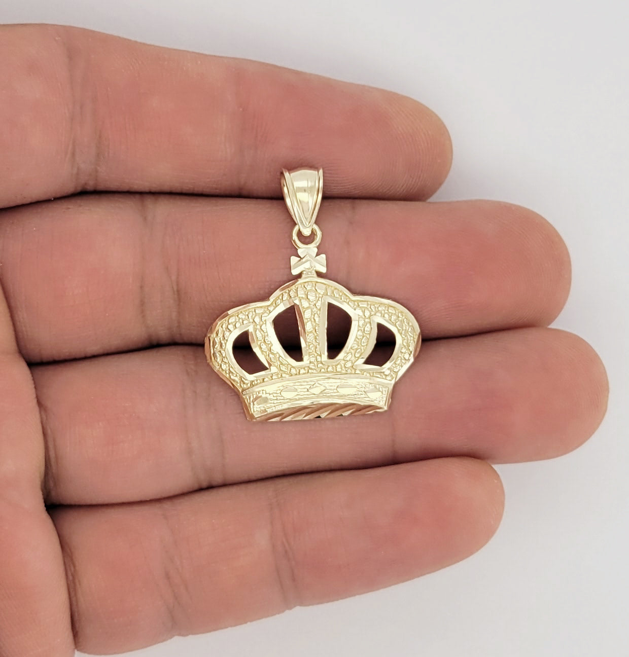 10K Yellow Gold Crown Pendant Crown Charm 1.1 in - Stunu jewelry