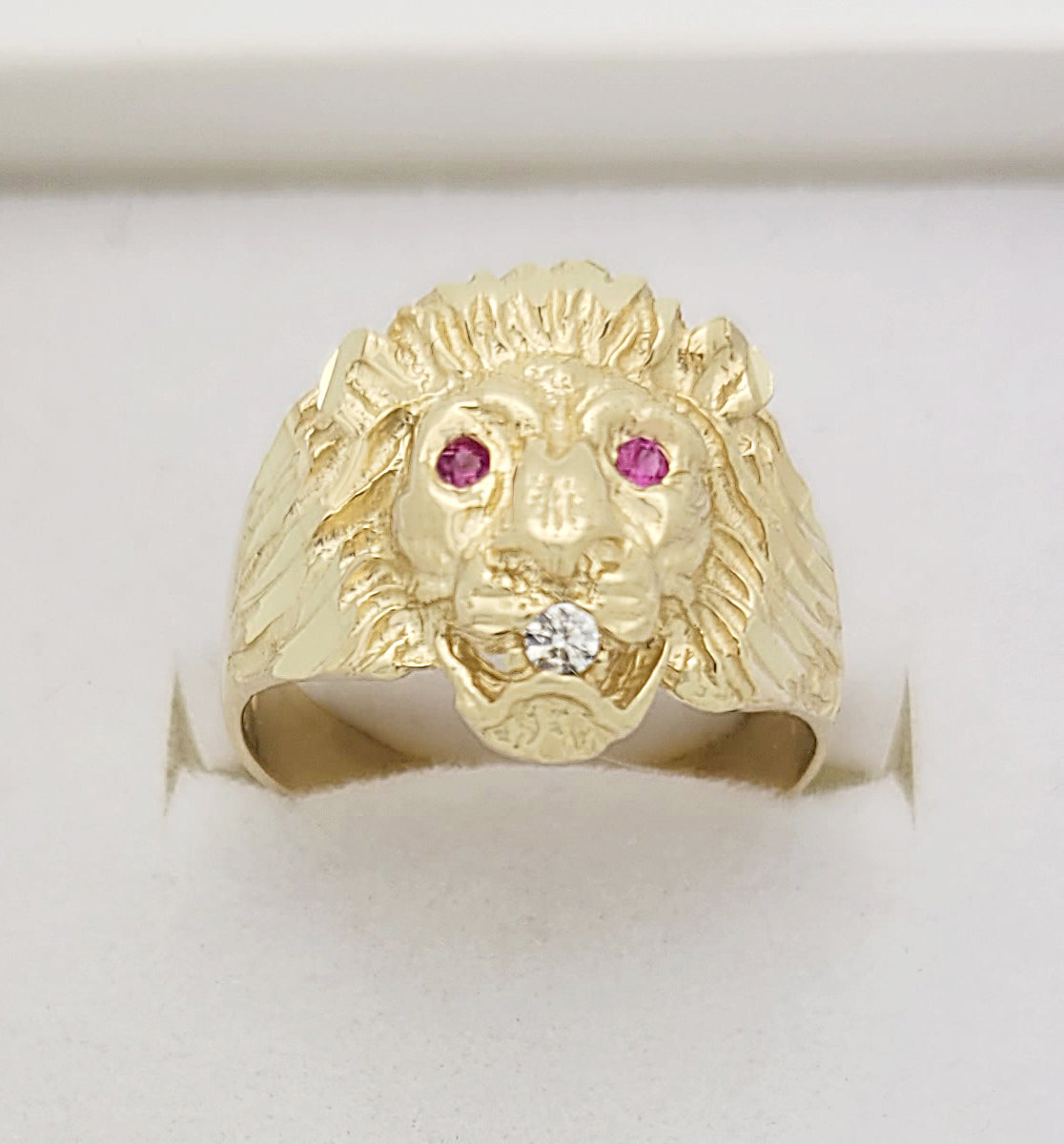 10K Yellow Gold Lion Ring with Red CZ Ring Size 8