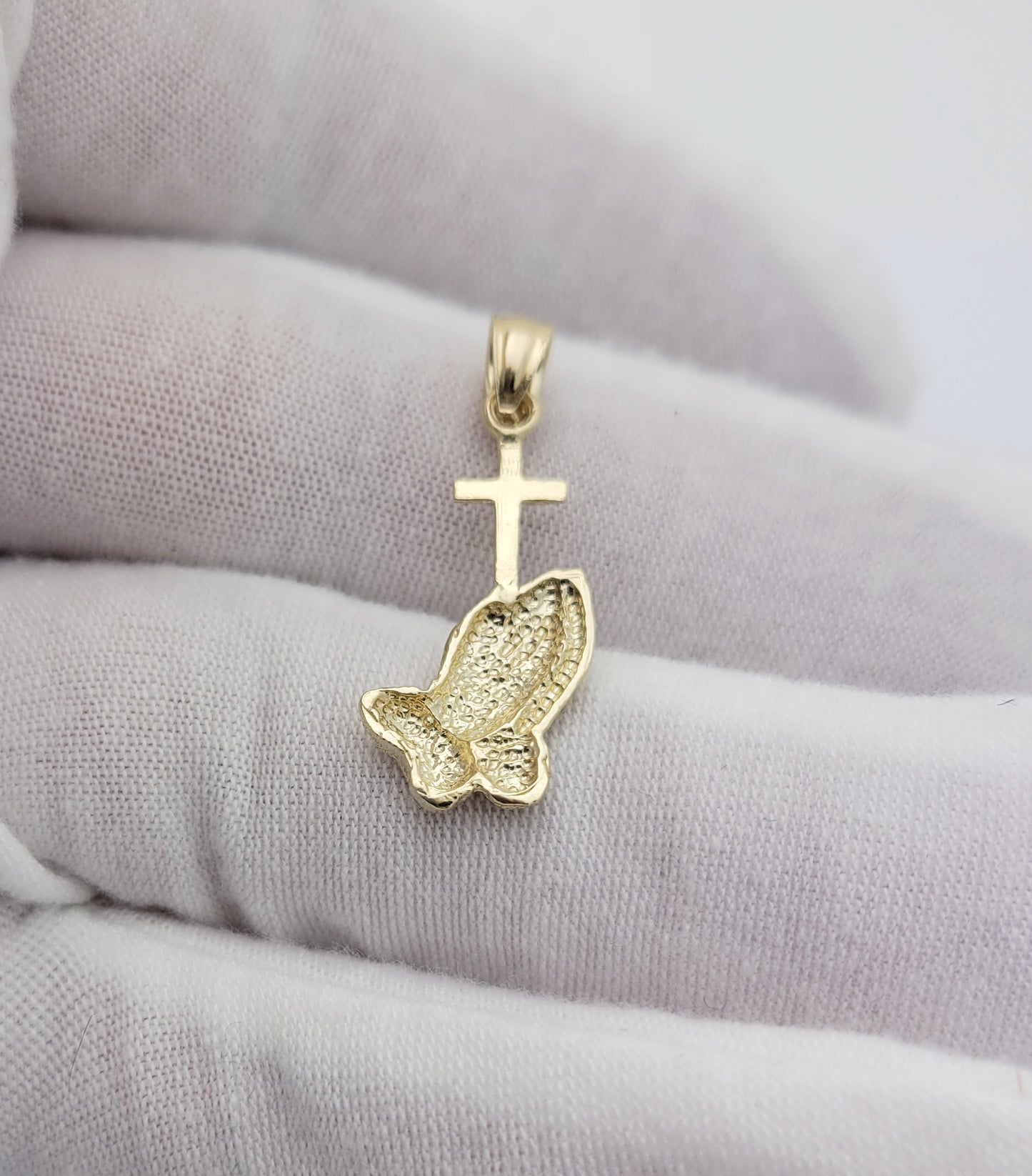 10k Yellow Gold Praying Hands Prayers Hands With Cross Pendant