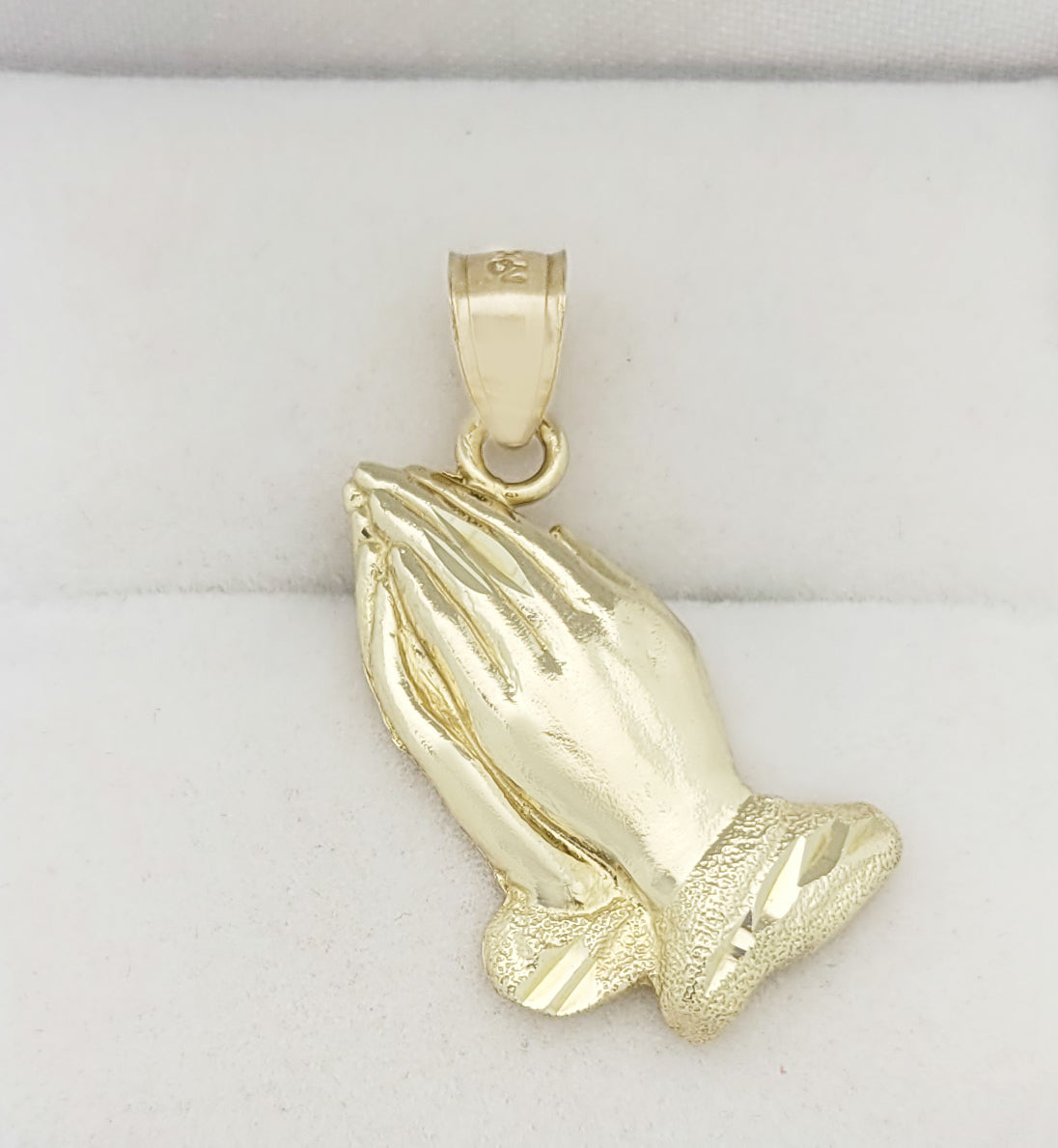 10k Yellow Gold Praying Hands Prayers Hands Pendant 1.25 inch