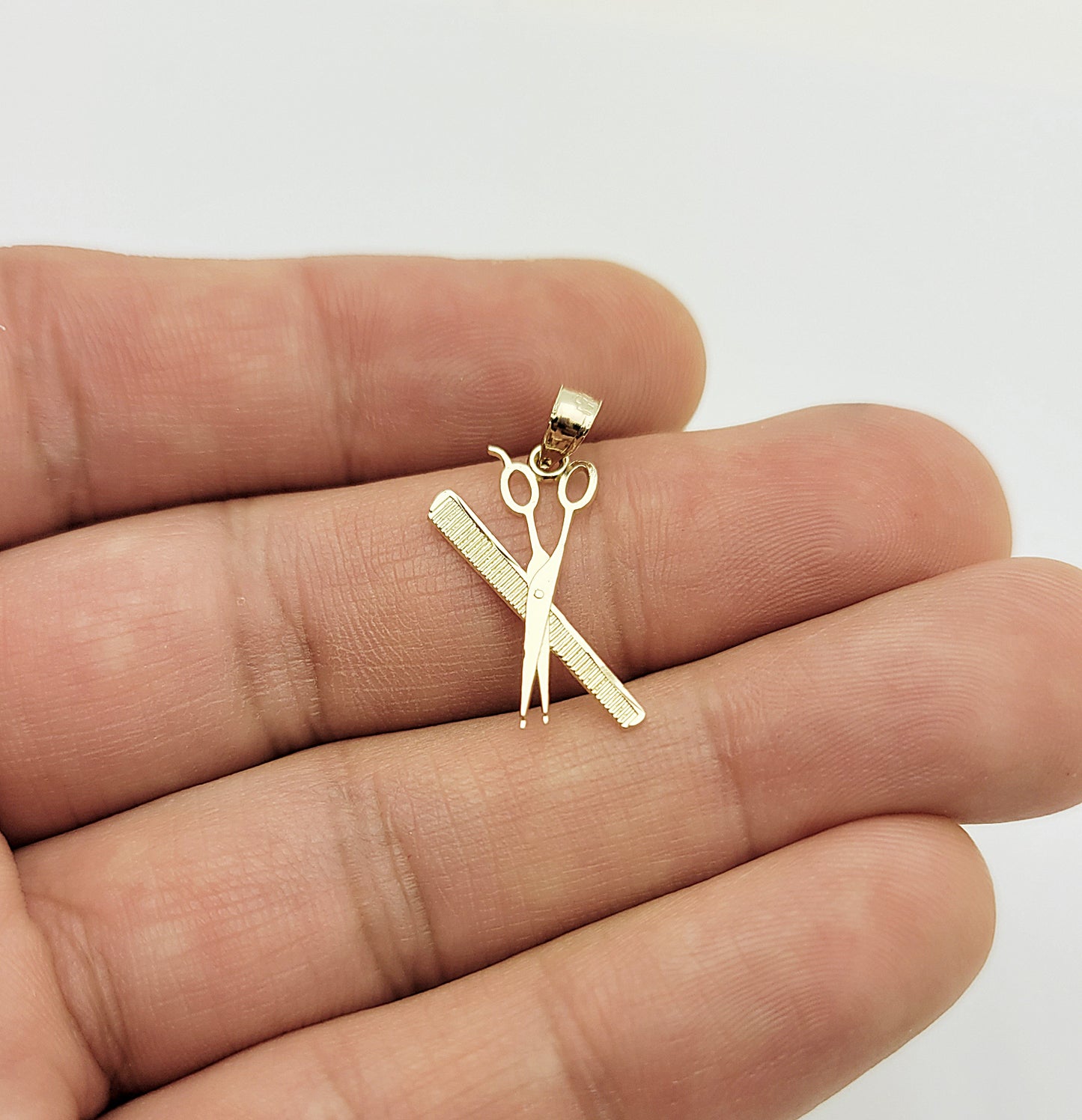 Gold Scissors & Comb Pendant Necklace Charm – Barber Hair Stylist Jewelry Gift, Unisex Hairdresser Symbol Pendant